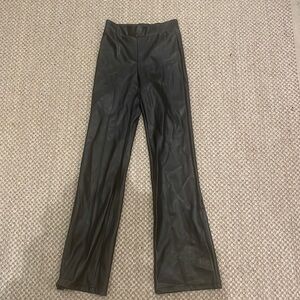 Aritzia babaton faux leather black pants